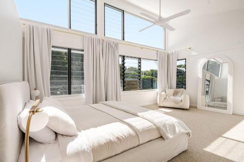Magnolia, A Luxury Ewingsdale Escape with Pool & Guest House by Belle Escapes Byron Bay