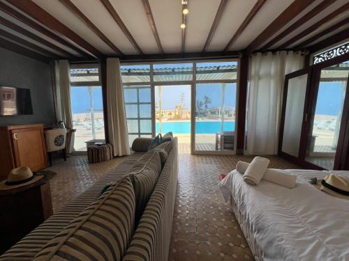 Facilities, Ocean Dunes House in Mirhleft