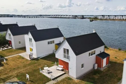 Ferienhaus Lieblingsplatz by Seeblick Ferien ORO, direkte Wasserlage,Sauna,Kamin in Olpenitz, Deutschland