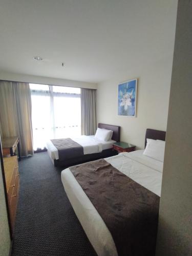 KL Season Apartment At Times Square - image 9