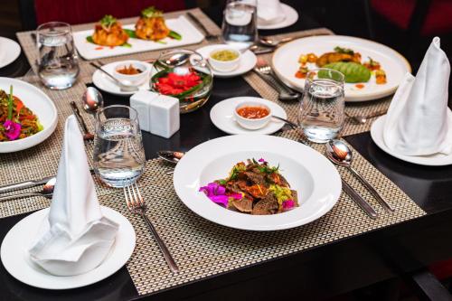 585894397 Hotel Lo Mustang