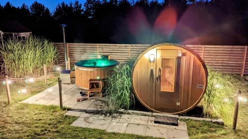 Джакузі, Domki Letniskowe Bory Tucholskie - Klimatyzacja Wifi Sauna Jacuzzi in Любіхово