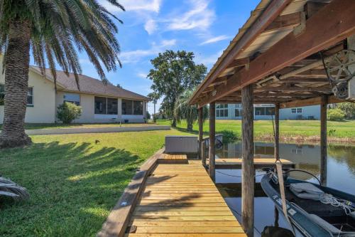 Micanopy Lake Retreat home in Micanopy (FL)