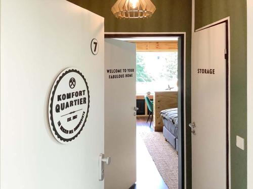ทางเข้า, Apartment mit Balkon, ruhige Lage, Nähe Messe Düsseldorf (Apartment mit Balkon, ruhige Lage, Nahe Messe Dusseldorf) in เมบุช