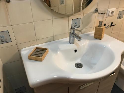 ฝักบัว, The sweet Frascati Home in ฟราสกาติ