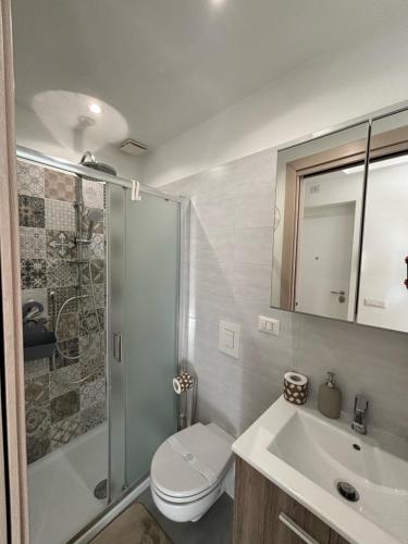 Renovated studio near the Vatican, Рим (фото 8)