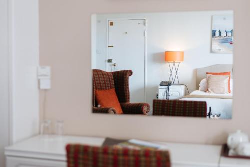 Northfield Hotel - image 13