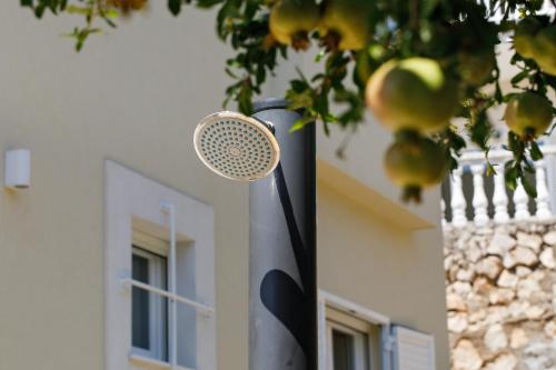 Villa Anadea with hot tub overlooking sea, Trogir (zdjęcie 4)