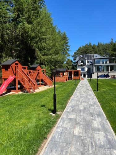 Apartamenty Zielona Dolina nr 5 in Steklin