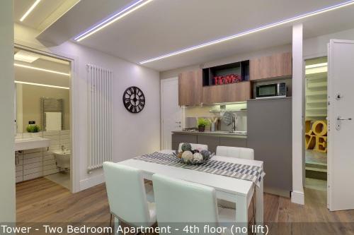 St Elizabeth Loft Apartments by Mamo Florence - image 13