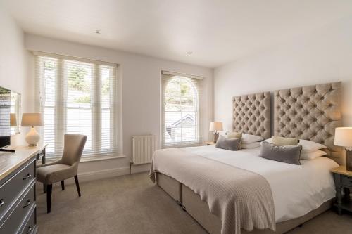 The Old Quay House Hotel - image 5