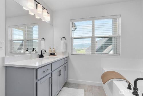 Retro Ski Chalet Retro Ski Chalet