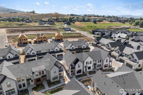 Retro Ski Chalet Retro Ski Chalet