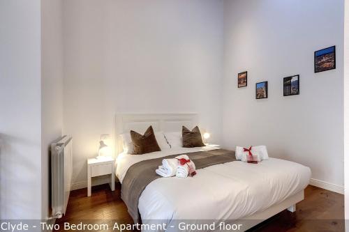 Bonnie - Clyde - Marvin Apartments by Mamo Florence