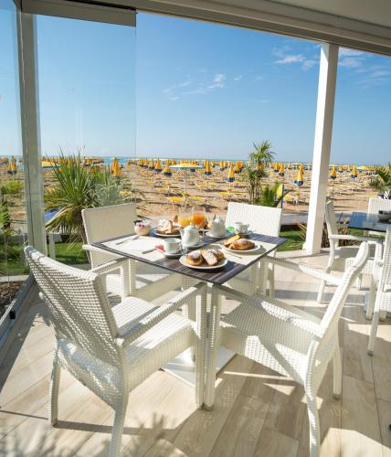 Hotel Nizza Frontemare  3 Stelle in Lido di Jesolo