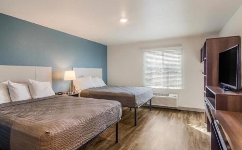 Sleeps 4