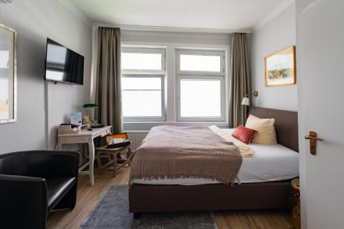 1 twin bed