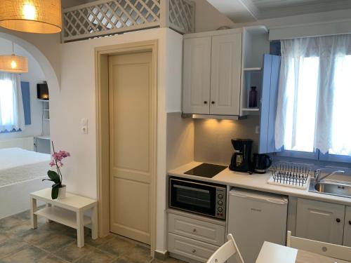 Dolphin Studios, Astypalaia Town (photo 8)