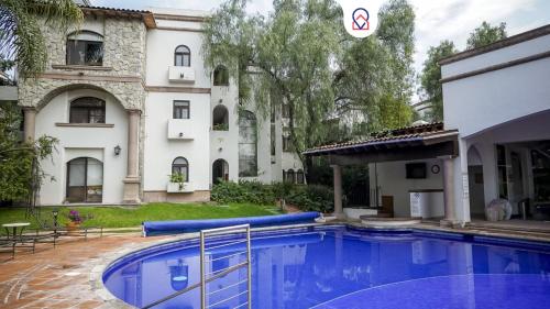 Prime Location with Luxury Amenities in San Miguel in San Miguel de Allende, Mexico