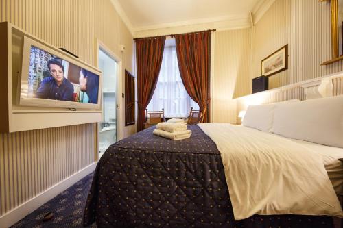 Regency House Hotel - image 14