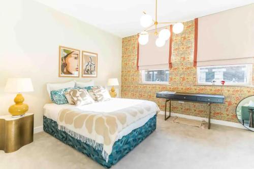 London Oasis - Spacious 4 Bedroom House - image 13