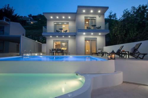 Aloft Luxury Villas Lefkada - Heated pool Lefkia Villa – khách sạn tại Apolpena