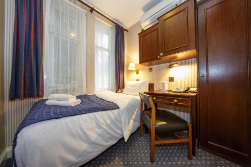 Regency House Hotel - image 6