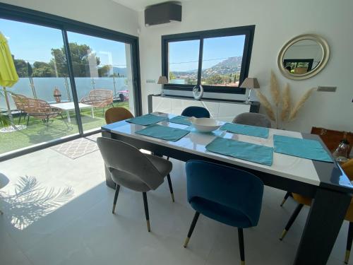 Maison avec piscine in La Baumette