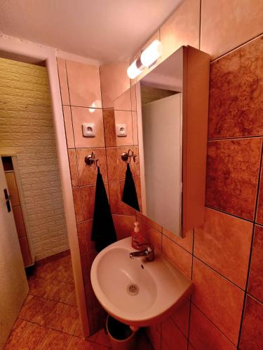 Center Quiet Cozy Studio