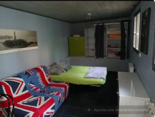 appartement proche du stade, Марсель (фото 4)