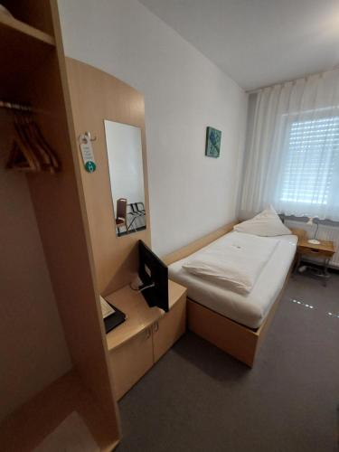 Hotel Zimmermann - image 11