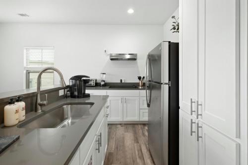 Dripping Springs Silver Creek Condos Thornton A- 2 Bedroom, 1st floor in Dripping Springs, USA