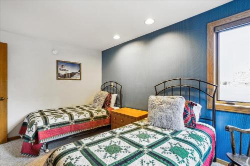 Spacious, Upgraded Premier Condo, best of everything Highridge A18 in Killington, USA