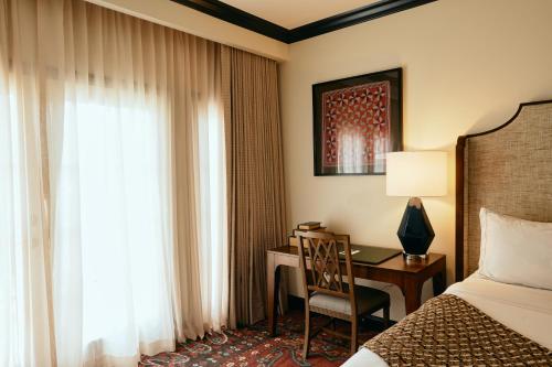 Chancellor's House Hotel - image 14