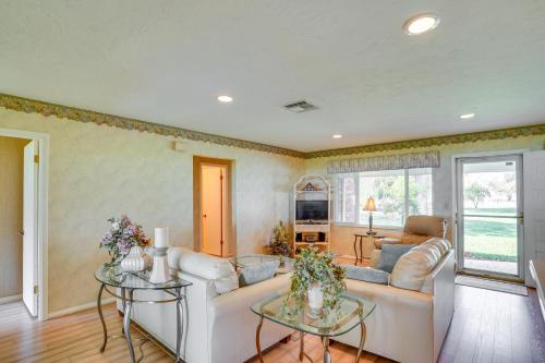 Cozy Frostproof Escape with Private Hot Tub! in Frostproof, USA