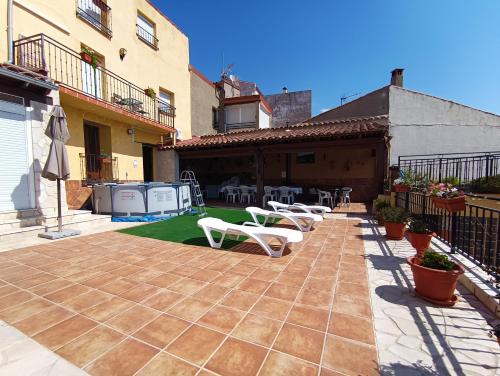 Peldbaseins, Casa de la Abuela Pili in Colmenar de Oreja