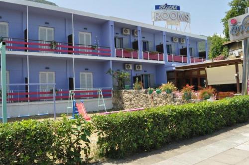 Okeania Double Room Ground Floor in Kamena Vourla