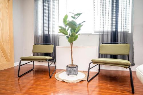 Downtown Atlanta 2B Queen Bed Free Parking LM2202 in Atlanta, USA