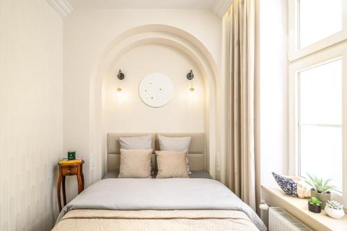Quiet Apartment on the Main Square, 2 Bathrooms, Wrocław (photo 6)