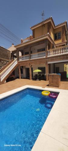 Uc Villa, Málaga
