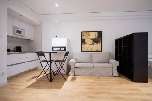 One-Bedroom House image 4