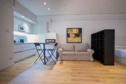 One-Bedroom House image 5