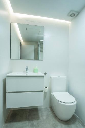 One-Bedroom House image 2