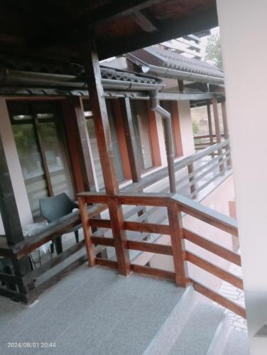 Casa din Deal Isverna Mehedinți (Casa din Deal Isverna Mehedinti) in เทอร์นูเซเวอริน