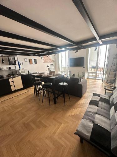 Delta Urban Loft 3