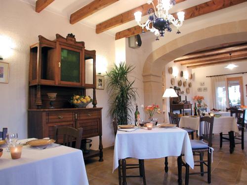 مطعم, Finca Sa Carrotja in سيس سالينز