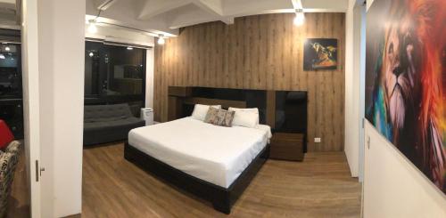 Two-Bedroom Apartment image 1