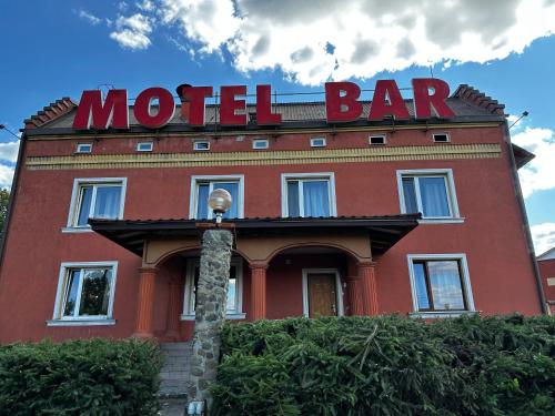 . Motel Ararat