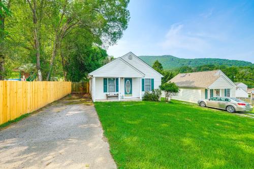Roanoke Mountain Home 4 Mi to Blue Ridge Parkway! in 羅阿諾克