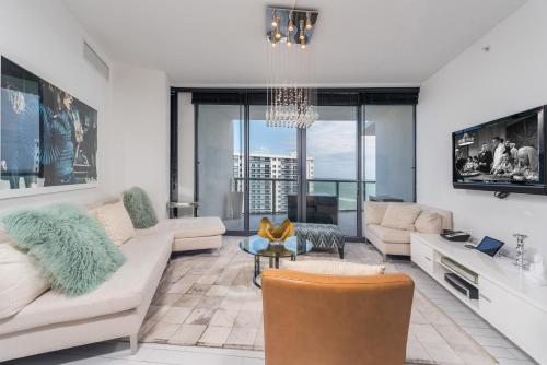 Oceanview Private Condo at W South Beach - 1411 in Miami Beach, USA